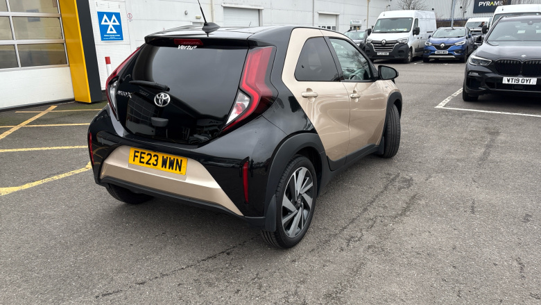Toyota Aygo X 1.0 VVT-i Edge 5dr Petrol Hatchback